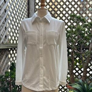 Allegra K Button down knit Shirt. Oversized XS. Fits up to Med. 2 Patch Pkt NWT